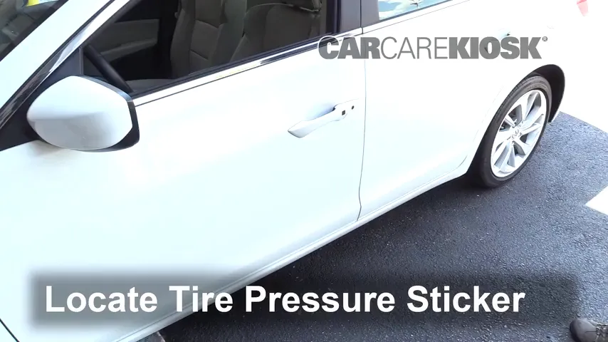 2016 Acura ILX 2.4L 4 Cyl. Tires & Wheels Check Tire Pressure